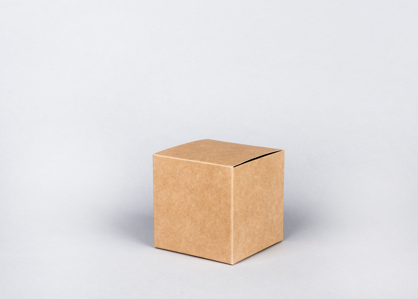 350g Art Paper Hard Cardboard Gift Boxes Chocolate Truffle Packaging UV Spot